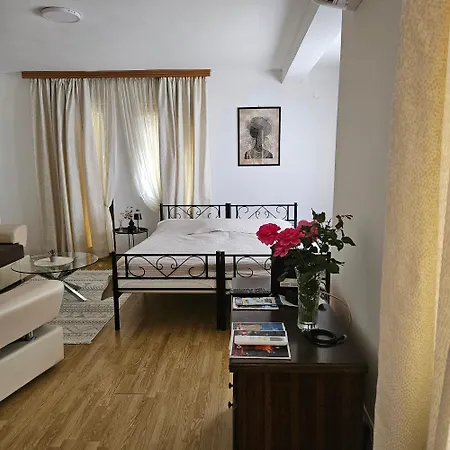 Ac House